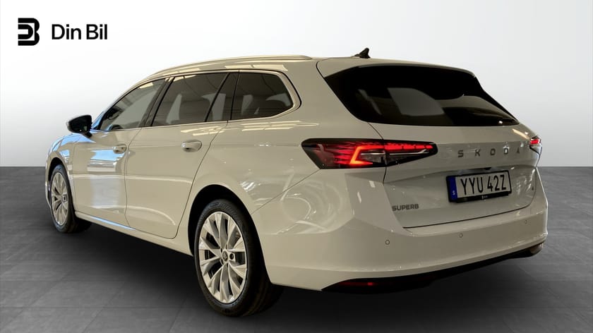 Bild 3 av Škoda Superb iV Kombi Selection 1,5 TSI 204hk | Drag | Tonade rutor