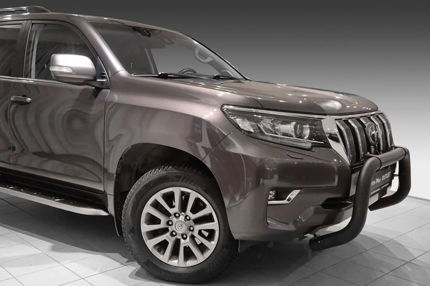 Bilde 2 av Toyota Land Cruiser 5-dørs 177 HK | KROK | 360° | JBL | PWR | SKINN | V.RATT
