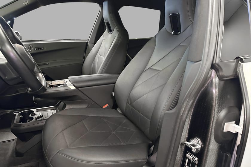 Bilde 2 av BMW iX xDrive40