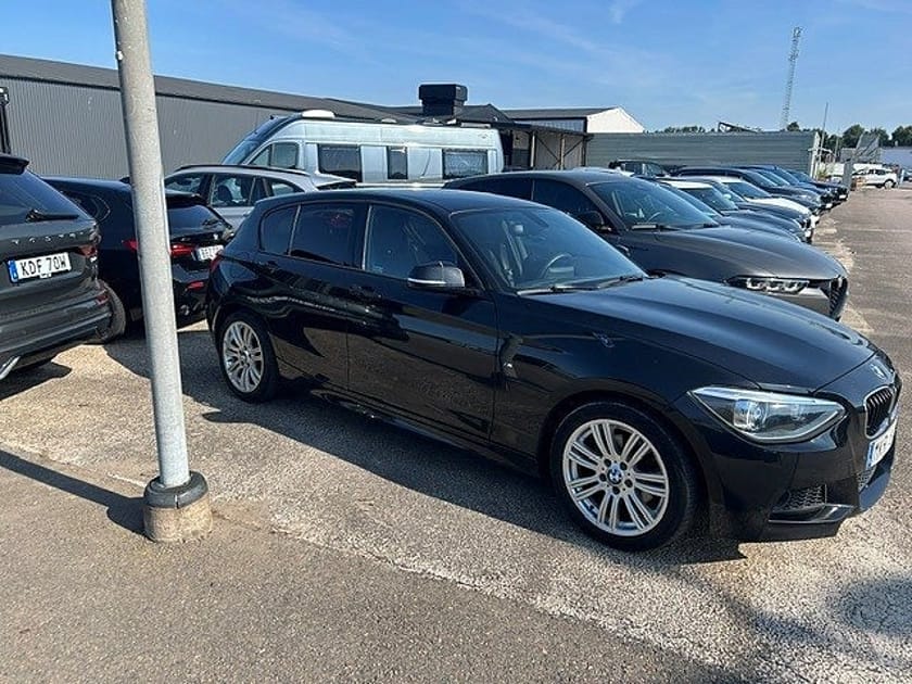 Bild 2 av BMW 120d 5-dörrars Automat M Sport / Dragkrok / Harman Kardon