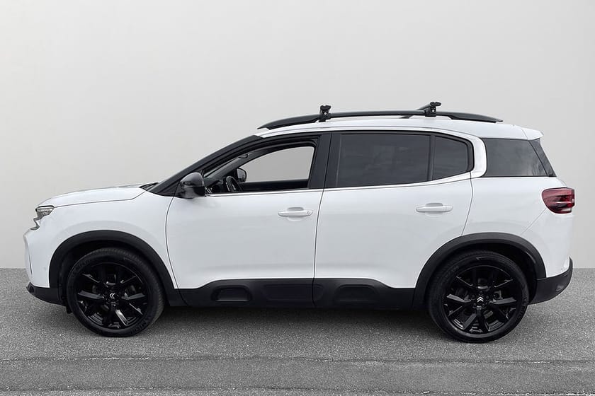 Bild 3 av Citroën C5 Aircross 130 Aut/Shine Exkl/Panorama/Backkam/Navi/El stol/Drag