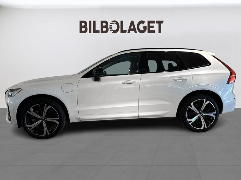 Bild 2 av Volvo XC60 Recharge T6 Ultimate Dark(DRAG/PANO/H&K)