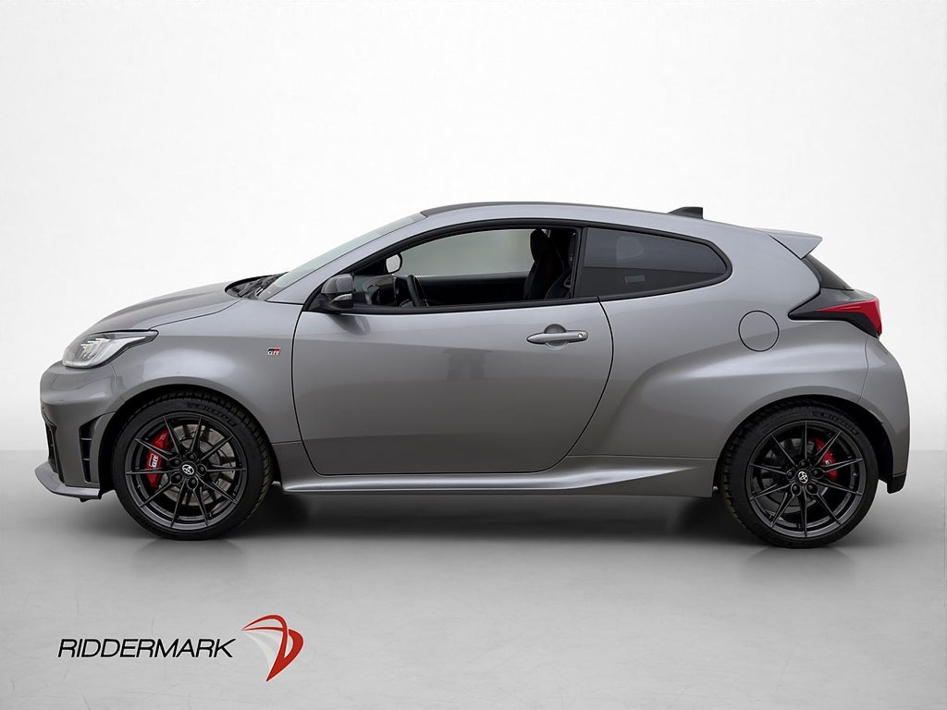 Toyota Yaris GR 280hk 4WD Premium 2024, bild 4/34