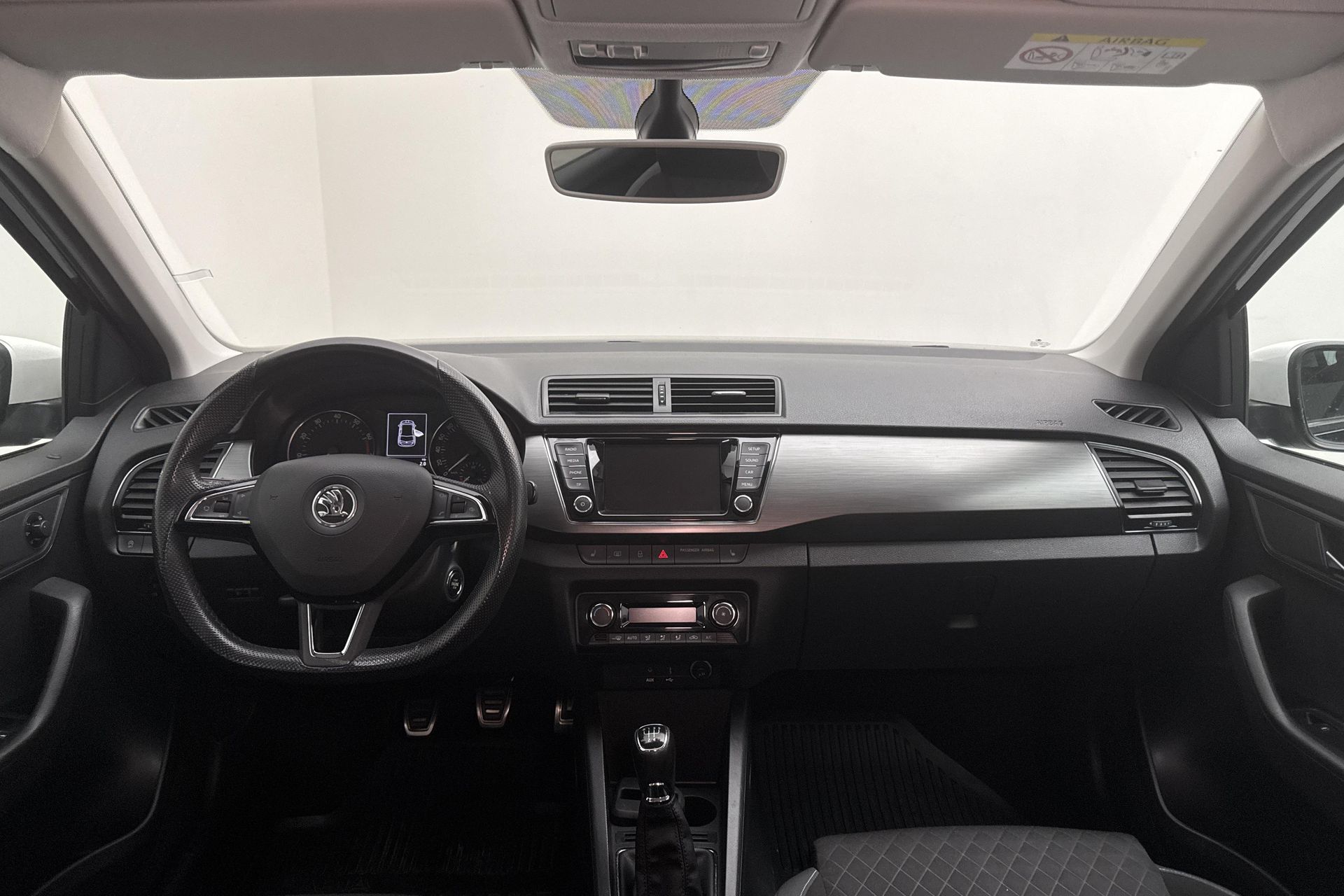 Skoda Fabia 1.2 TSI 2015, bild 7/10