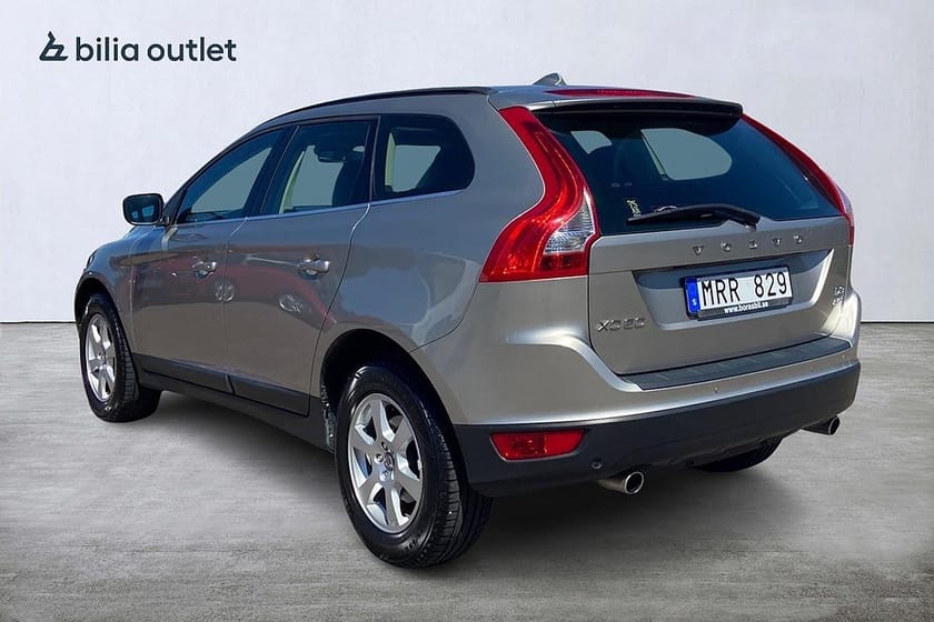 Bild 4 av Volvo XC60 D3 AWD 163 hk/5-cyl. Kamrem bytt,  FULLSERVAD, Värmare