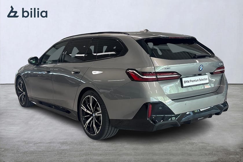 Bild 2 av BMW 530e xDrive Touring M-Sport| Drag | H&K | Aktiv farth. | 360