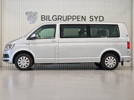 Volkswagen Caravelle T32 2.0 TDI BMT Comfortline|Dragkrok|Värmare|9-Sits|LWB