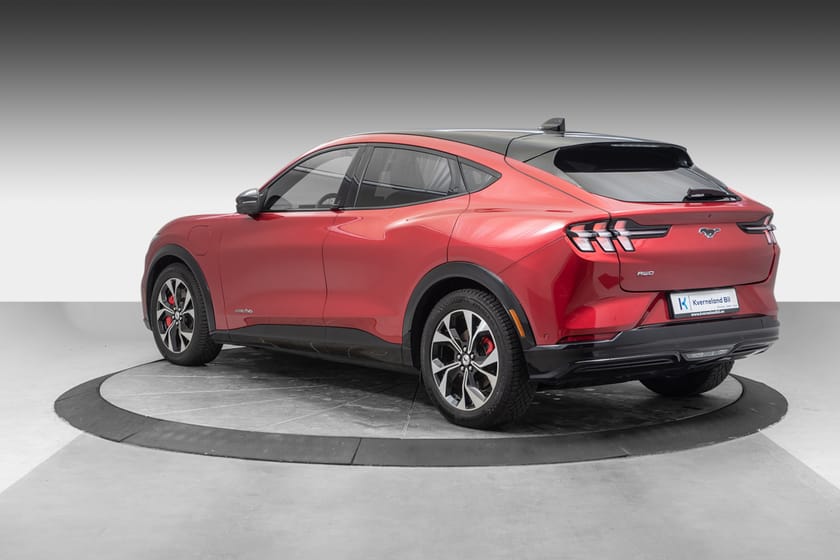 Bilde 3 av Ford Mustang Mach-E Standard Range AWD LAV-KM Soltak/ B&O Lyd/ DAB/ BT+++