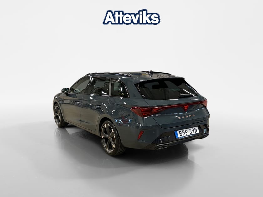 Bild 5 av CUPRA Leon Sportstourer 1.5 eTSI Drag/Backkamera