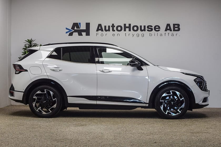 Bild 3 av Kia Sportage PHEV GT-Line Pano H/K 360 BLIS Keyless Drag
