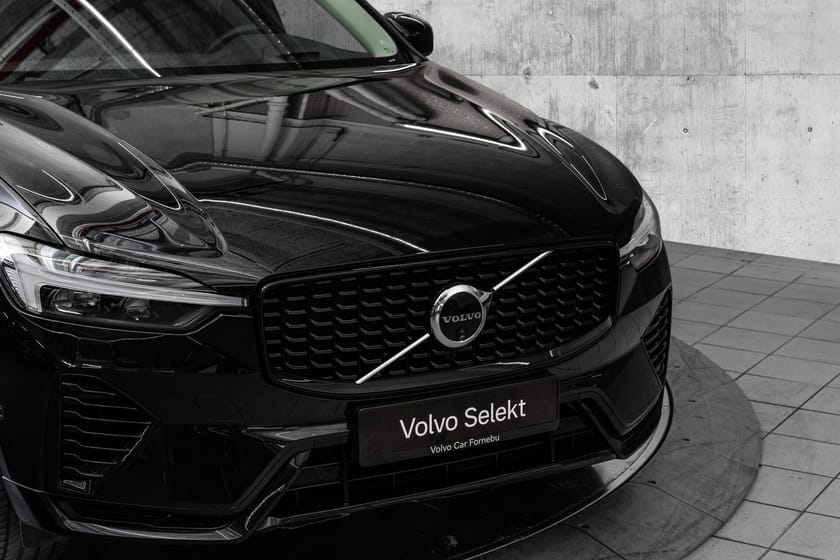Bilde 3 av Volvo XC60 T6 Ultimate Dark - Lang utstyrsliste! HUD Harmankardon