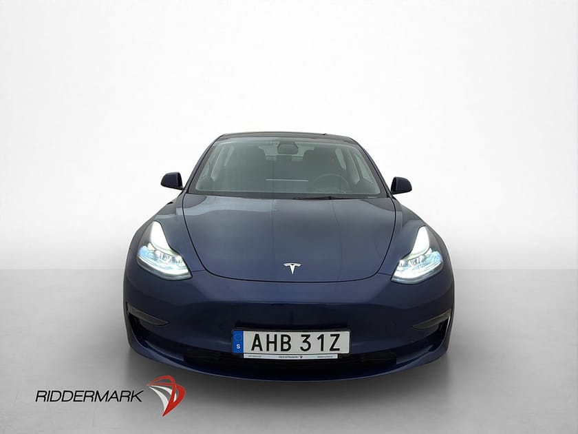 Bild 3 av Tesla Model 3 Long Range AWD Pano Autopilot Kamera SvSåld