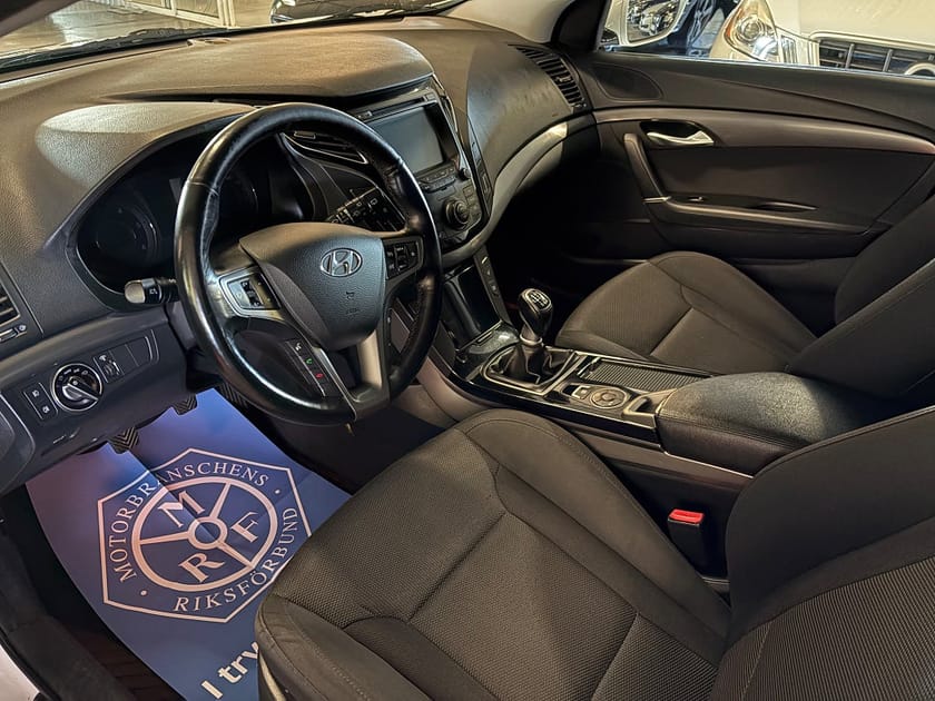 Bild 5 av Hyundai i40cw cw 1.7 CRDi ComfortPlus Drag/GPS/Backkamera/Euro 6