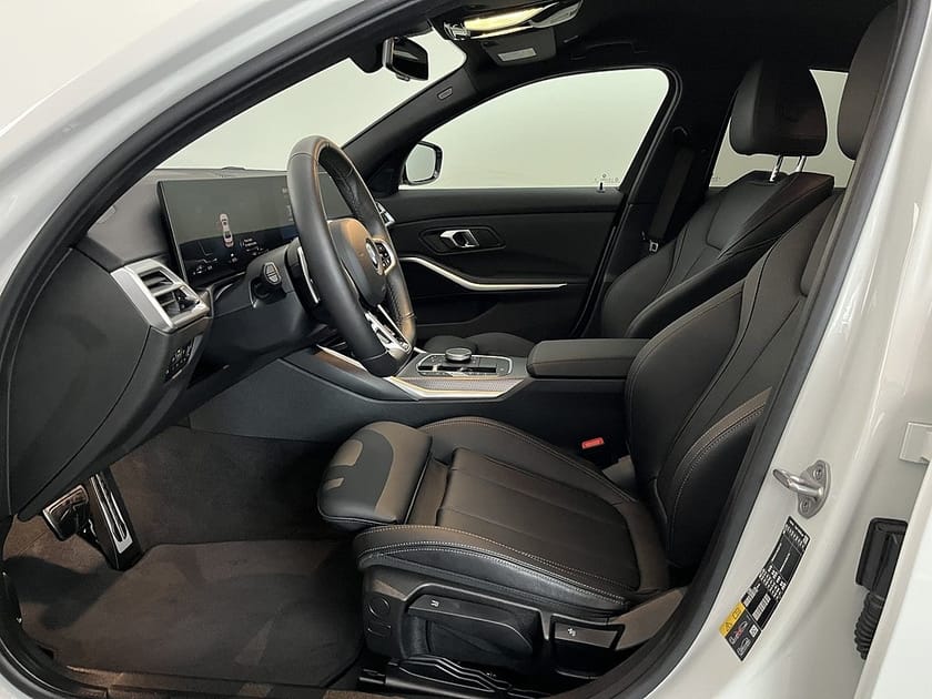 Bild 5 av BMW 330e xDrive Sedan