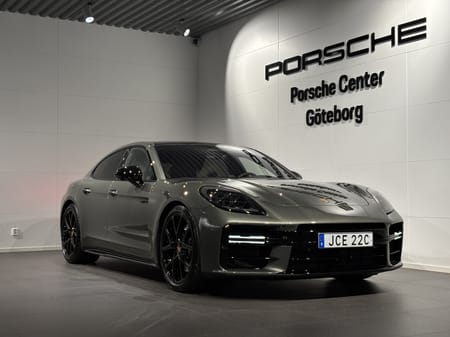 Porsche Panamera 4 E-Hybrid