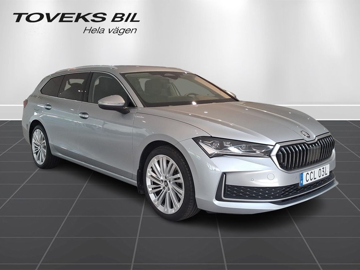 Škoda Škoda Superb Kombi — bild 7