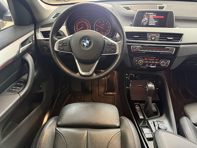 Bild 4 av BMW X1 xDrive20d Sport line