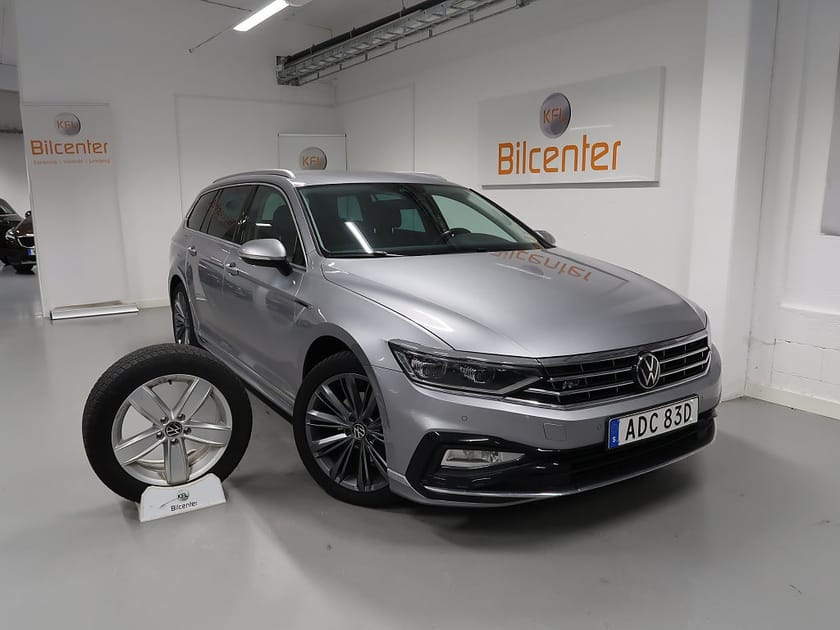 Bild 1 av Volkswagen Passat Sportscombi 2.0 TDI 4M GT R-Line V-Däck ingår Cockpit-Drag-Kamera-V