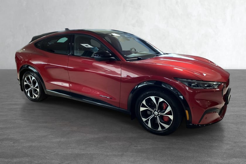 Bilde 4 av Ford Mustang Mach-E Long Range AWD 4x4 med hengerfeste