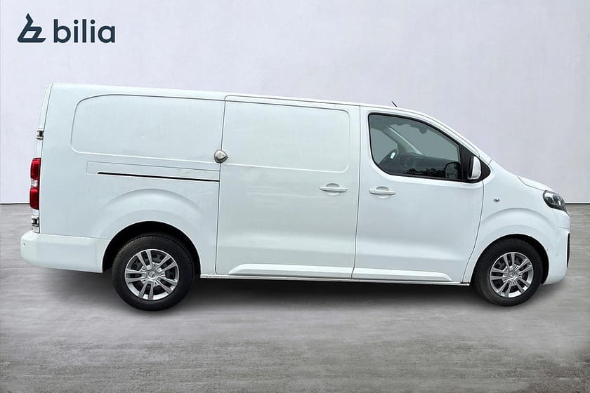Bild 4 av Citroën Jumpy Van 2.0 BlueHDi 177hk Backkamera Drag V-inredning Moms