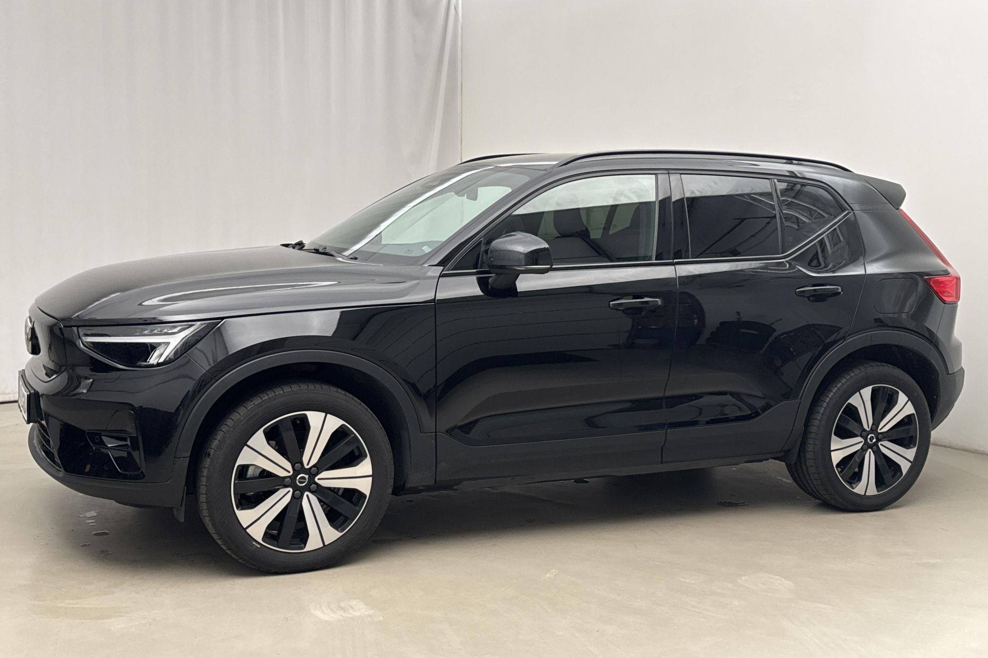 Volvo XC40 Recharge Twin motor 2023, kuva 2/10