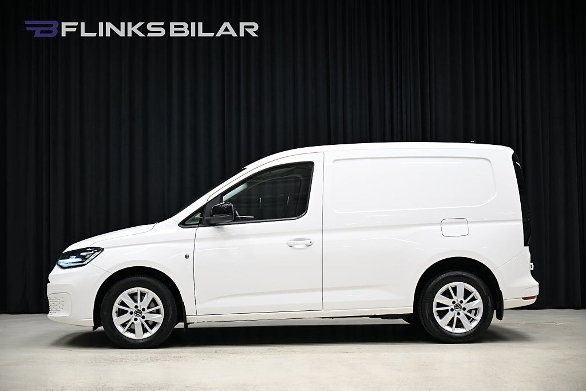 Volkswagen Caddy DSG 122HK Drag 2022, bild 2/10