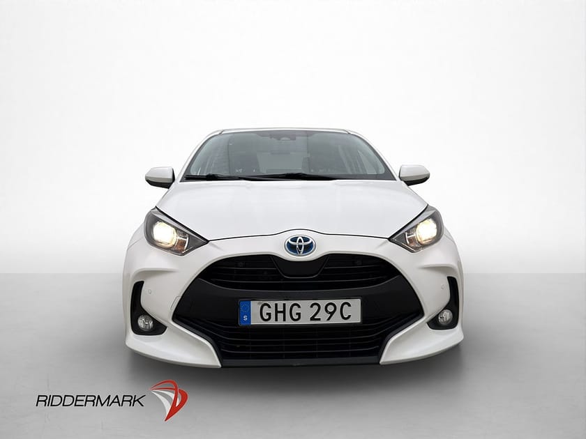 Bild 2 av Toyota Yaris Hybrid CVT 116hk Active Kamera Rattvärme MOMS