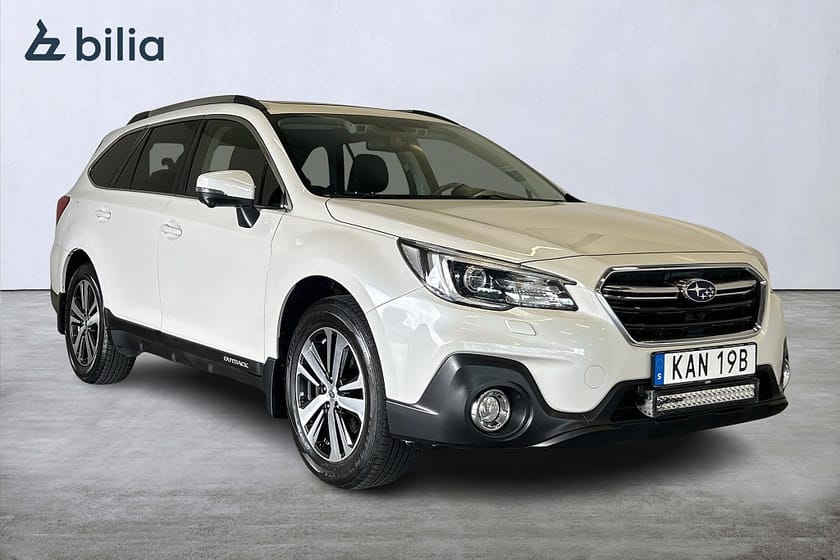 Bild 3 av Subaru Outback 2.5i 4WD/Aut/Summit/Drag/CarPlay/175hk