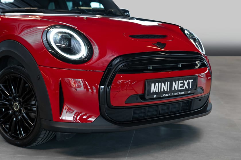 Bilde 2 av MINI Cooper SE MAXIMIZE,KUPEVARMER,KAMERA,PANO,HARMAN, SKINN