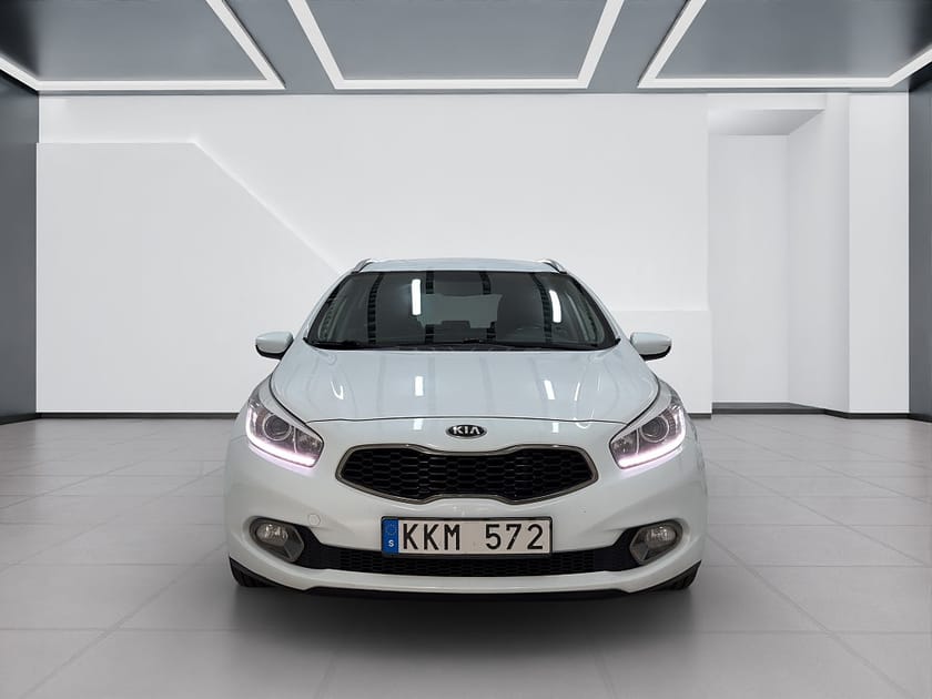 Bild 3 av Kia cee'd_sw 1.4 CRDi EX/Ny Besiktad/Ny Servad/Dragkrok