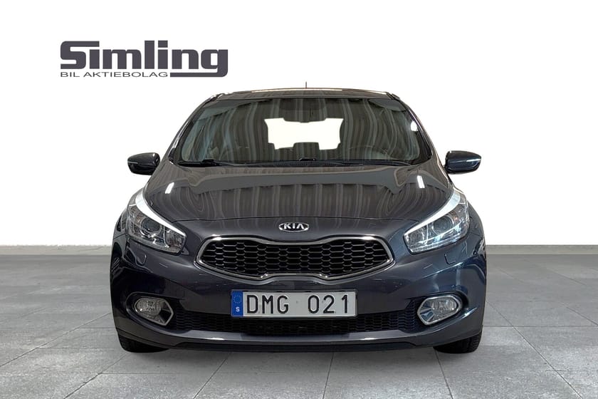 Bild 5 av Kia cee'd 1.6 GDI Automat EX Comfort / Vinterhjul