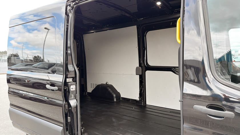 Bild 5 av Ford Transit 350 L3 2.0L ECOBLUE 170 HK 6AT