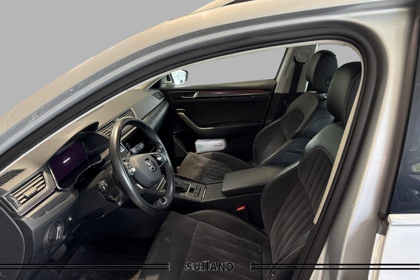 Bilde 4 av Škoda Superb Stasjonsvogn Sup3fl stv sty d200 dsg4x4kamp