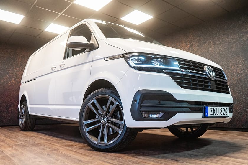 Bild 3 av Volkswagen Transporter 2.0 TDI 4M | MOMS | Lång | 2X Dörr | Värm | 3071kr/mån