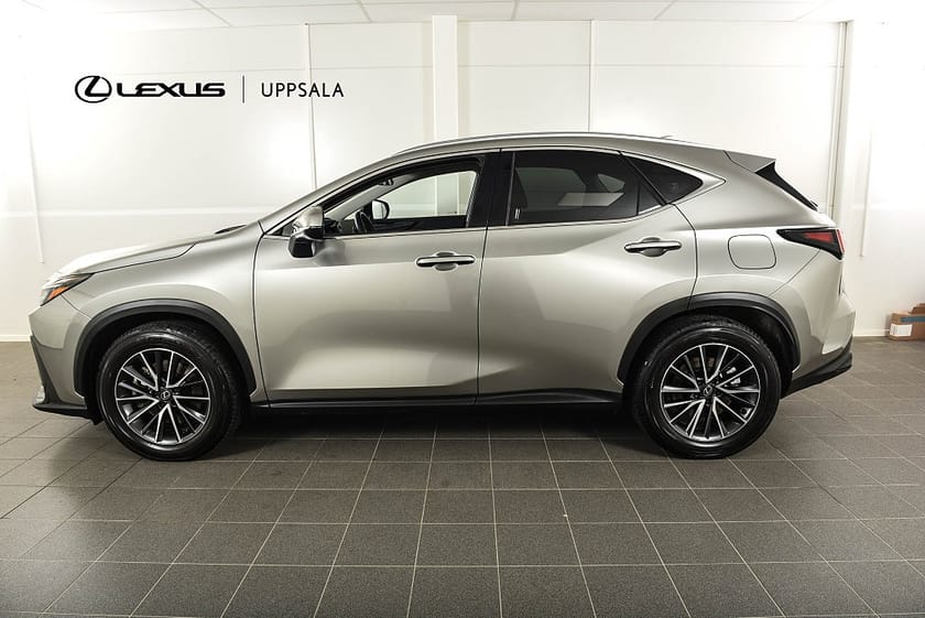 Bild 2 av Lexus NX 450h+