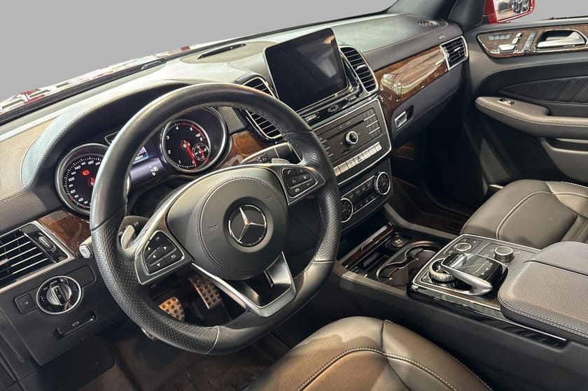 Bilde 3 av Mercedes-Benz GLS 350 d 4MATIC 4 Matic, 7 seter, AMG, Memory, Nappa skinn, Takluke
