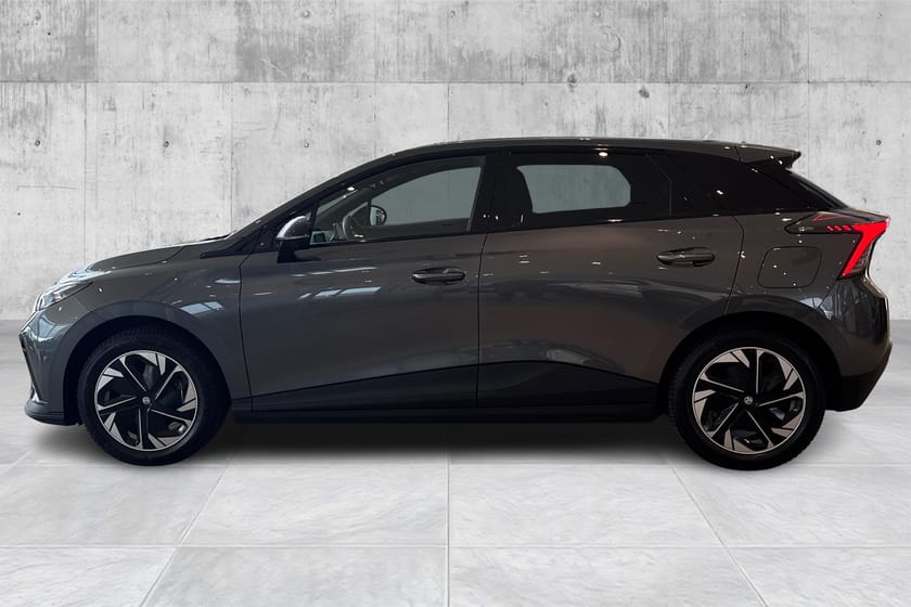 Bilde 2 av MG 4 Electric Long Range Luxury 64KWH 360*Carplay*ACC*Navi
