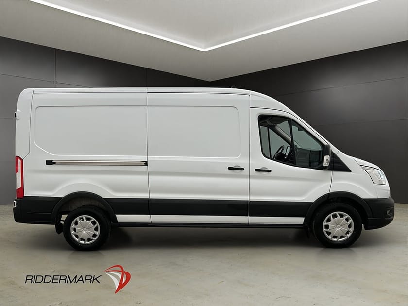 Bild 2 av Ford Transit 350 L3H2 130hk Dragkrok B-Kamera V-Inredd CARPLAY