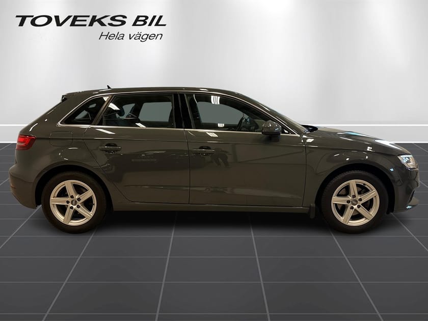 Bild 2 av Audi A3 Sportback 35 TFSI S Tronic, 150hk,