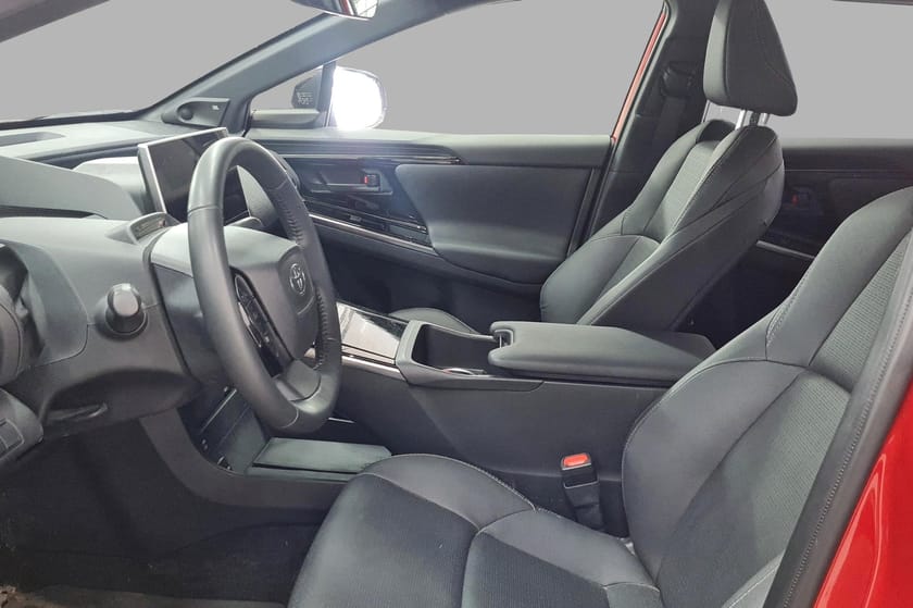 Bilde 4 av Toyota bZ4X AWD Executive - Skinn - Adaptiv cruise - 360 kamera