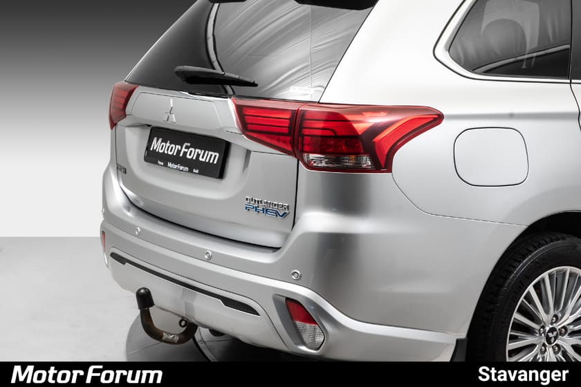Bilde 4 av Mitsubishi Outlander PHEV Instyle+/Norsk/Hengerfeste