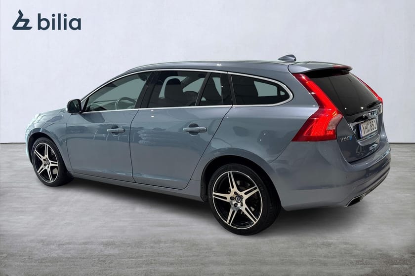 Bild 3 av Volvo V60 D4 AWD Business Adv. Summum | Kamremsbytt | Polestar