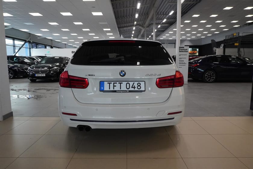 Bild 4 av BMW 320d xDrive Touring Sportline Drag Navi