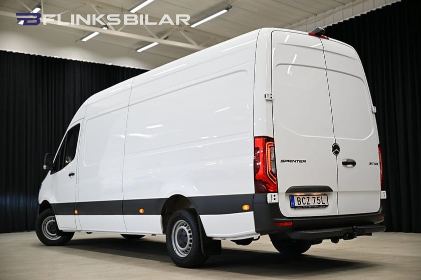 Bild 4 av Mercedes-Benz Sprinter 317 CDI RWD Panel Van 9G 170HK Maxi|Automat|Drag|LED|Lågmil|Leasbar