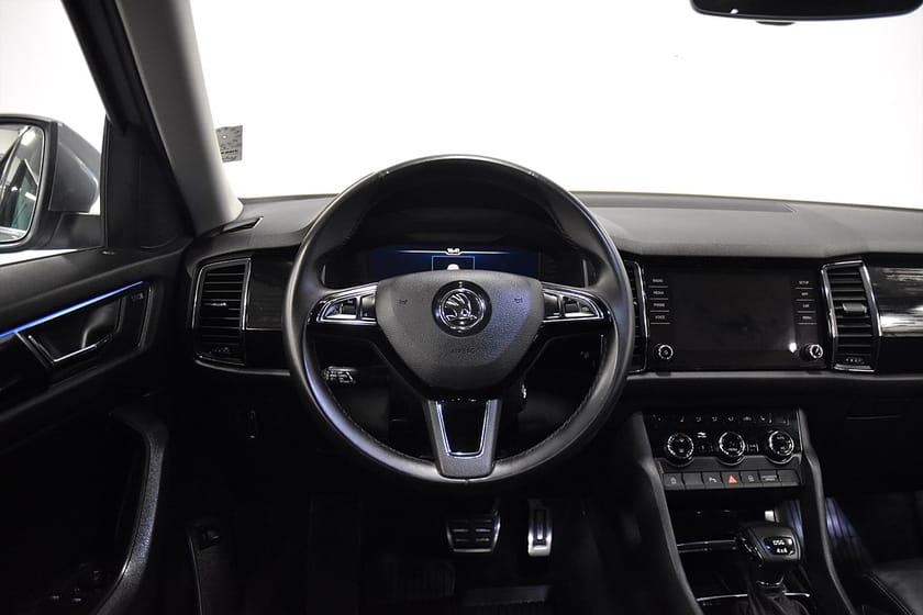 Bild 2 av Škoda Kodiaq 2.0 TDI 4x4 Businessline 7-sits Drag D-Värm Pano Rattv