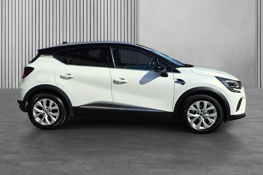 Bilde 4 av Renault Captur E-TECH Plugin-Hybrid 160 INTENS PHEV |  ACC | GOOGLE | RATTVARME