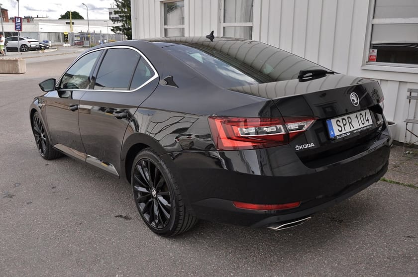 Bild 4 av Škoda Superb Skoda 2.0 TSI 280hk 4x4 L&K Canton Värmare Drag B-kam Drag