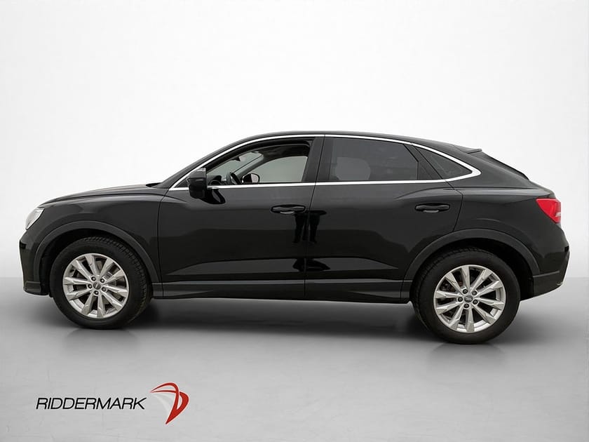 Bild 4 av Audi Q3 Sportback 40 TDI quattro 190hk Q CarPlay Cockpit Värmare Drag