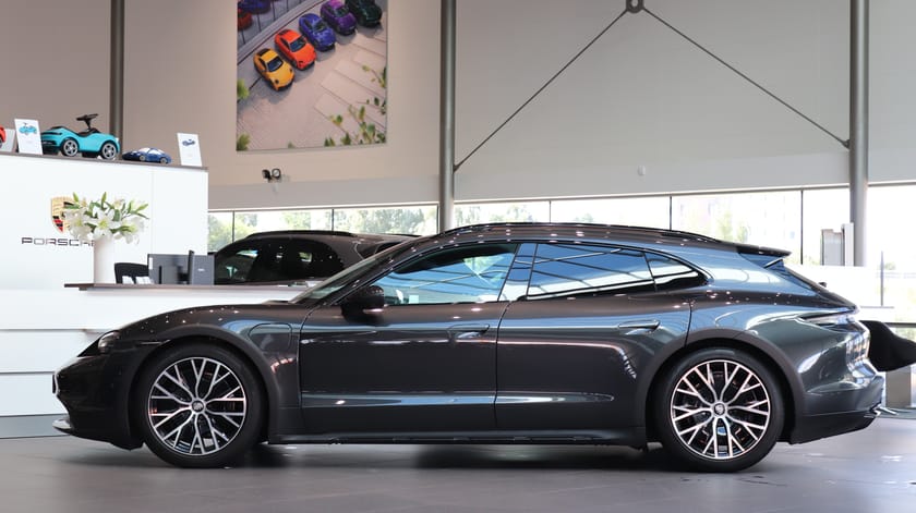 Bild 4 av Porsche Taycan 4 Cross Turismo 