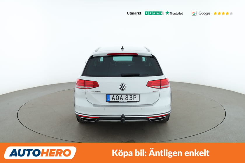 Bild 4 av Volkswagen Passat Alltrack 2.0 TDI 4M / Fjärrvärme, Cockpit, Drag